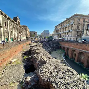 Vibes , Catania Italia
