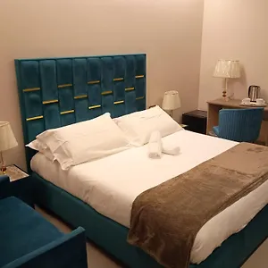 Suites&rooms Piazza Dei Martiri , Catania Italia
